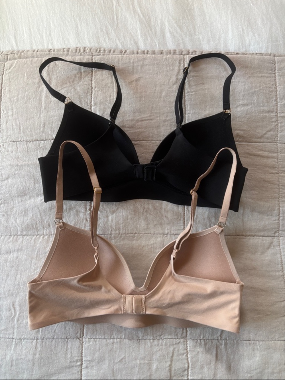 Victoria's Secret Wireless Bras - Black & Nude - Picture 4 of 7